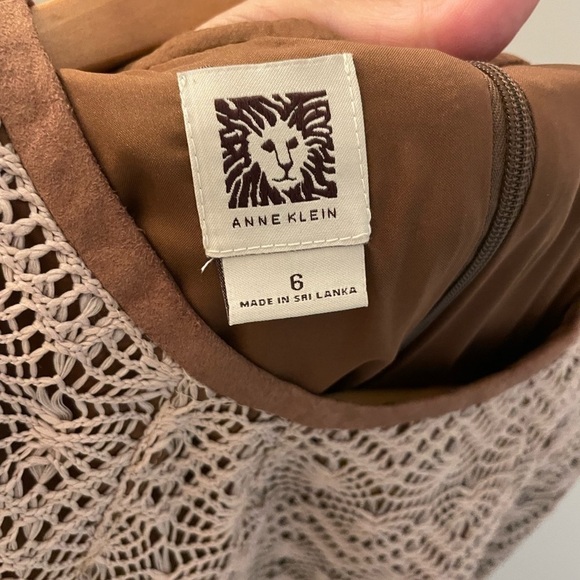 Ann Klein Tan Belted Dress size 6 - Picture 9 of 9